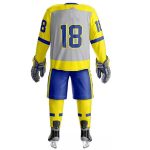 Ice hockey uniform - Image 3